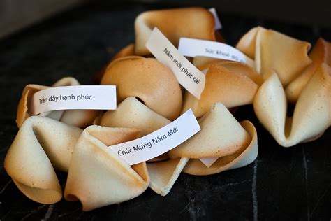 Super Crispy And Tasty Fortune Cookies