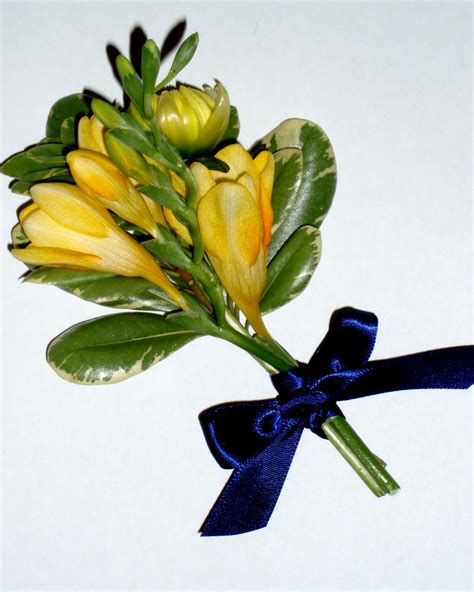 The Flower Girl Blog: yellow and navy blue wedding