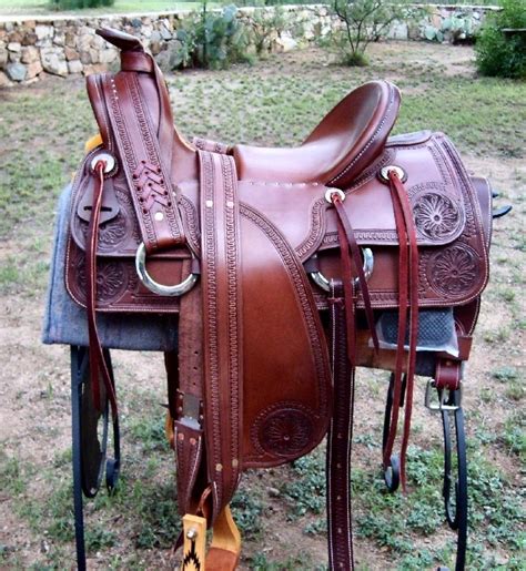 Кожа для конской упряжи - фото презентация