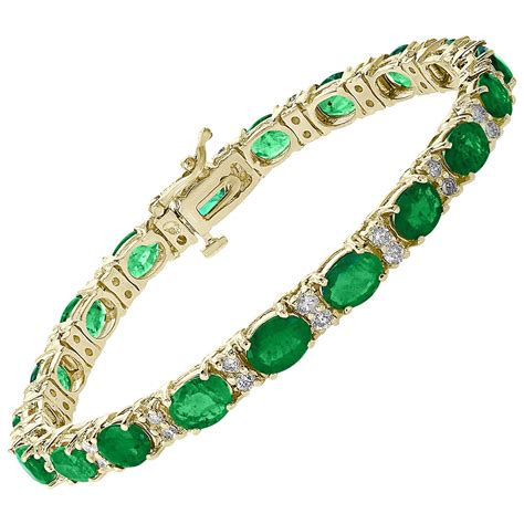 8 Carat Emerald And Diamond Tennis Bracelet 14 Karat Yellow Gold For