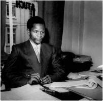 Oliver Tambo Biography, Oliver Tambo's Famous Quotes - Sualci Quotes 2019