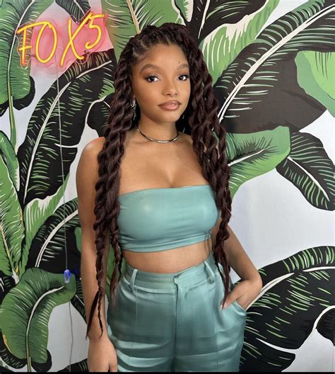 D Seals On Twitter Rt Dailyloud Halle Bailey