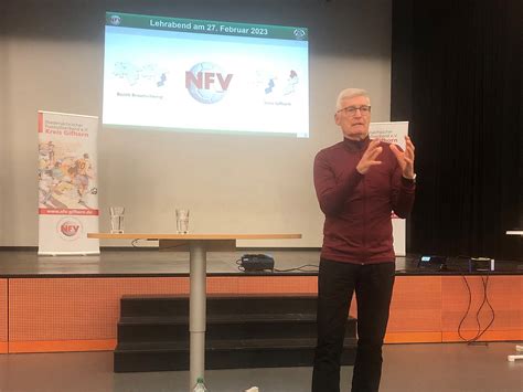 Prominenter Besuch Beim Schiedsrichter Lehrabend NFV Kreis Gifhorn