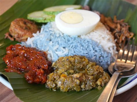 Makan House by Ollella. Indonesian Classics & Kueh @ 454 Race Course Road |Tony Johor Kaki ...