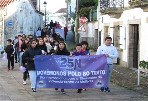 Estudiantes De Neda Alzan Su Voz En La Caminata Por El Buen Trato