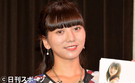 高城亜樹「がっつりギブスはあと1週間かな？」右足靱帯損傷の経過報告 芸能写真ニュース 日刊スポーツ