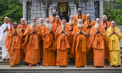 The Monks of Kauai's Hindu Monastery - Kauai's Hindu Monastery