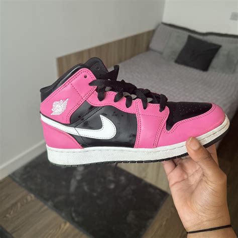 Nike mid air Jordan 1 “pinksicle” GS excellent... - Depop