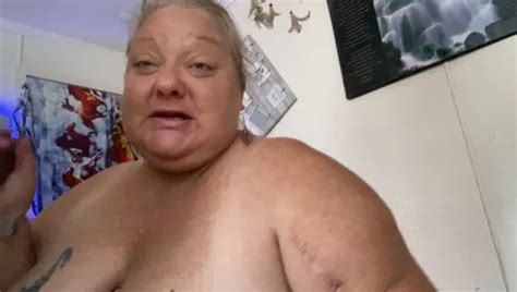 Super Fette Deutsche Bbw Reife Hausfrau Mit H Ngebusen Xhamster