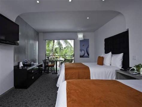 Best Price on Riande Aeropuerto Hotel Casino in Panama City + Reviews