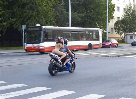 Public Hotties Vol R Amt Porn Pic