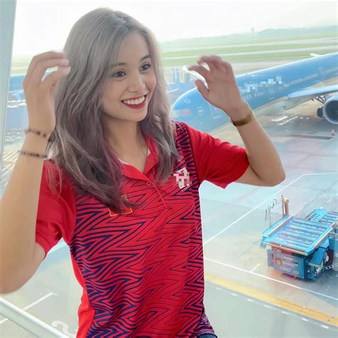 Hot Girl B N Cung Gen Z Xinh P G Y S T Khi Hai L N Tham D Olympic B O D N Tr