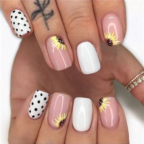 Pin By Rinku Singh On Nails Sunflower Nails Simple Nails Cute Nail