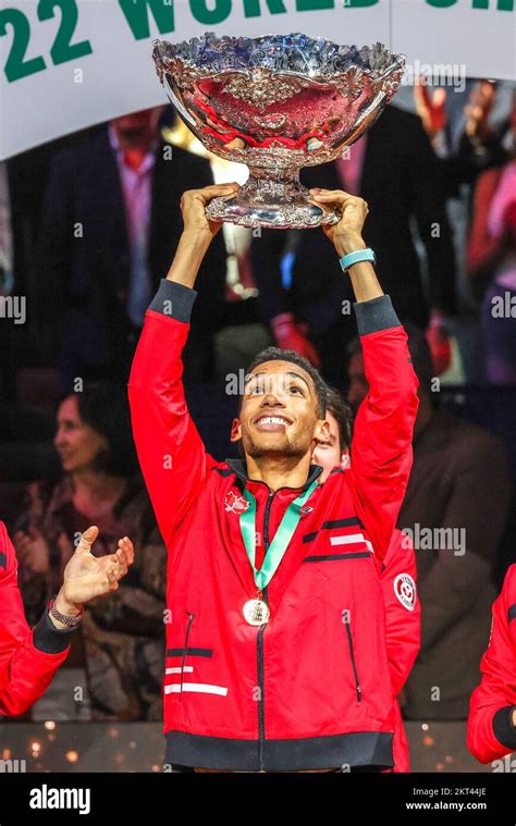 Felix Auger Aliassime Lifts The Trophy After Canada S First Ever Davis