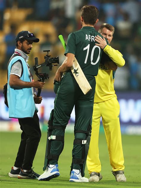 Shaheen Shah Afridi And David Warner Share A Moment After The Game