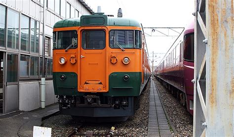 クイズ：ぶどう色 クイズ 鉄道チャンネル