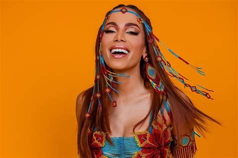 Anitta assina a Republic Records após saída da Warner diz revista