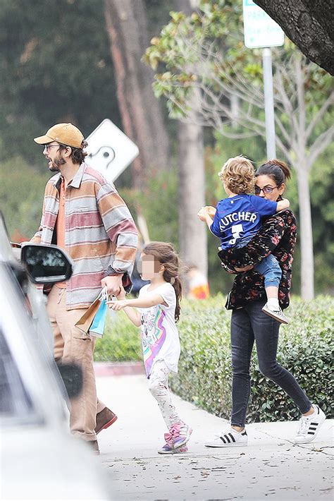 Ashton Kutcher & Mila Kunis Take Their Kids To The Park: Cute Pics ...