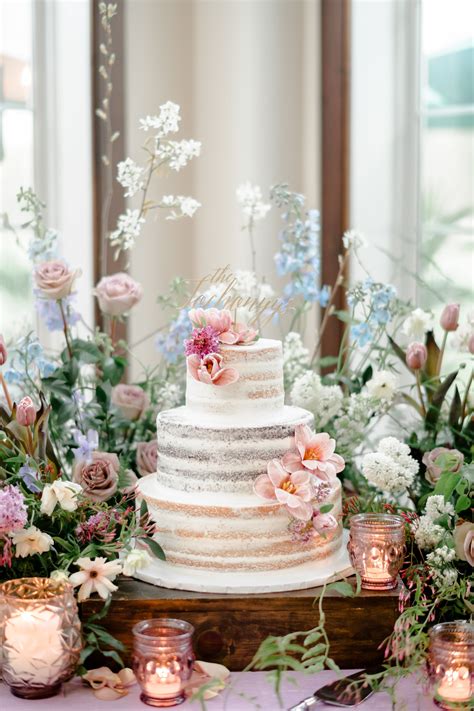 Wedding Cake Table Decor Ideas That Will Make Your Big Day Even Sweeter