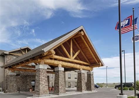 Review: Hampton Inn & Suites Pinedale (Wyoming) - Flying High On Points