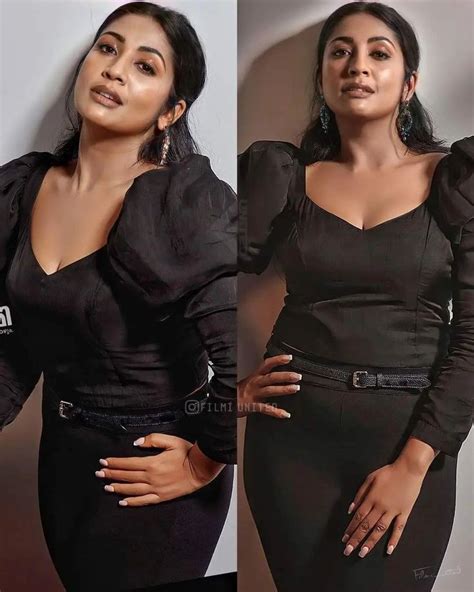 Pin By Md Salman Khan Lxp On Navya Nair Indian Actress Pics Actress Hot Photoshoot