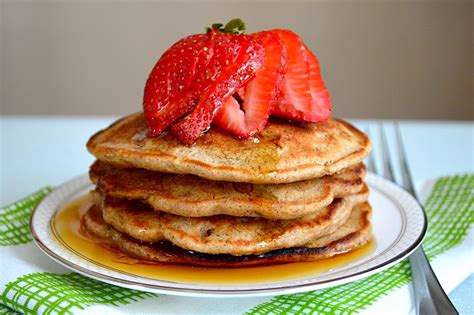 Strawberry Granola Pancakes Jeanie And Lulu S Kitchen