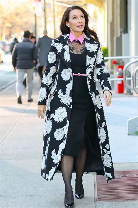 These Are The Iconic Sex And The City Outfits We Still Think About