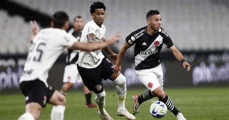 Em Duelo De Desesperados Vasco Tenta Encerrar Jejum De 13 Anos