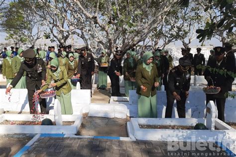 Hut Tni Ke 78 Kodim 0826 Pamekasan Ziarah Ke Taman Makam Pahlawan