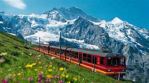 Jungfraujoch Stasiun Tertinggi Di Eropa Yang Sajikan Lukisan