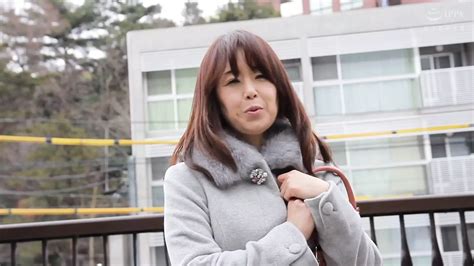 M610g02 A Mature Woman Who Took A Break From Work And Tried To Shoot Av Is Not Blessed XHamster