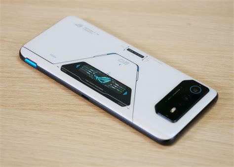 Testissä Asus ROG Phone 6 Pro -pelipuhelin - io-tech.fi