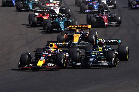 Red Bull vs. Mercedes: Streit um Motor für 2026 - F1-Insider.com