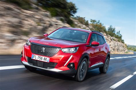 Peugeot 2008 1 2 PURETECH 130HP ACTIVE PACK S S Autocritica