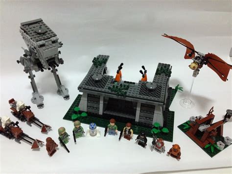 The Marriage of LEGO and Star Wars: Review: 8038 The Battle of Endor