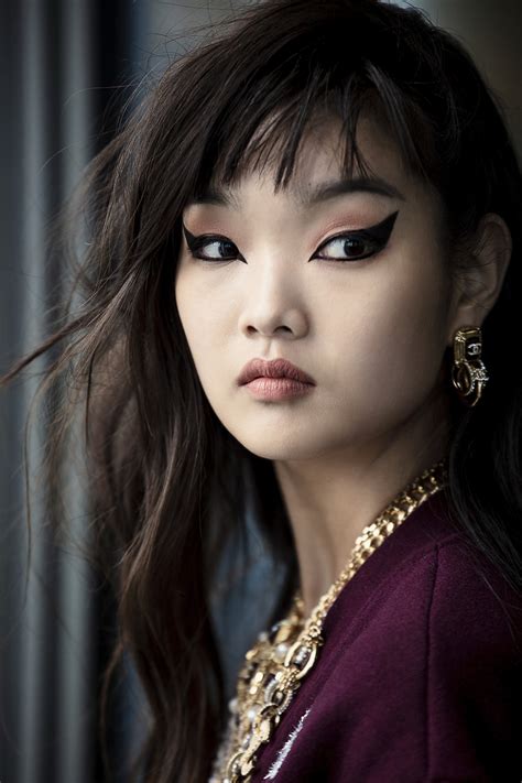 Делаем новогодний макияж: 7 красивых идей