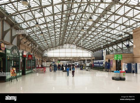 Aberdeen Rail Station Hi Res Stock Photography And Images Alamy