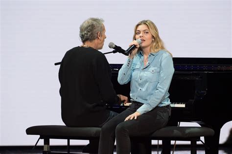 Photo Louane Emera Lors De Son Hommage La Chanteuse France Gall