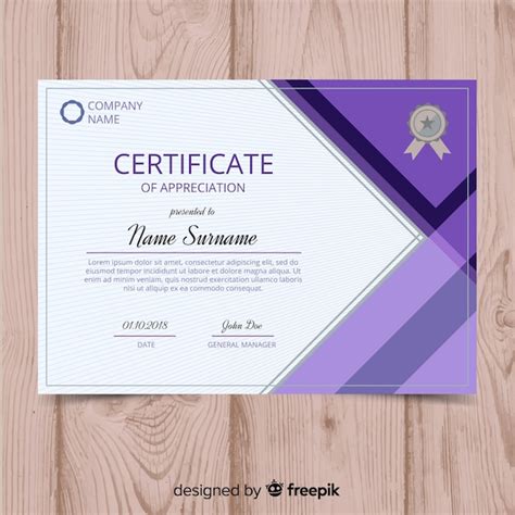 Free Vector Creative Certificate Template Concept