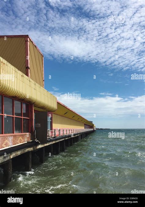 Walton-on-the-Naze Pier Stock Photo - Alamy