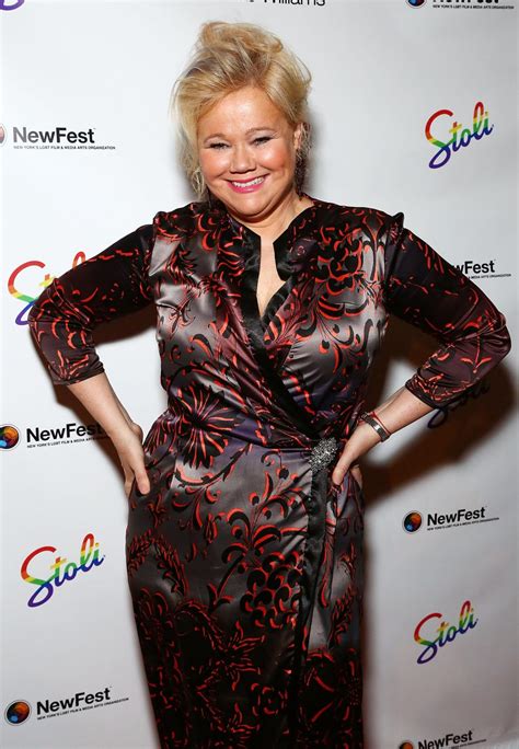 Caroline Rhea Biography Height And Life Story Super Stars Bio