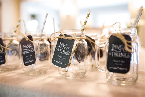 Diy Rustic Mason Jar Wedding Favors