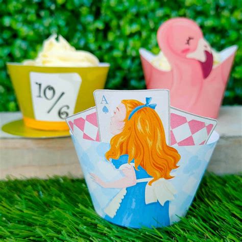 Dreamy Alice in Wonderland Cupcake Wrappers