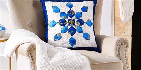 Snowflake Pillow | Snowflake pillow, How to make pillows, Pillow gift