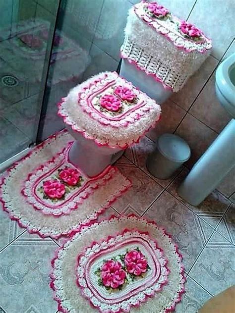 Crocheted Bathroom Set Ideas For Crochet Lovers Crochet Doily Rug Crochet Home Crochet Lovers