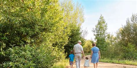 Los Abuelos Suecos Disfrutar N De Permiso De Paternidad De Hasta D As