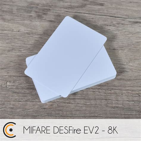 Carte NFC NXP MIFARE DESFire EV2 8K PVC Blanc NFC CARDS