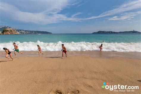 The Best Party Hotels in Acapulco | Oyster.com