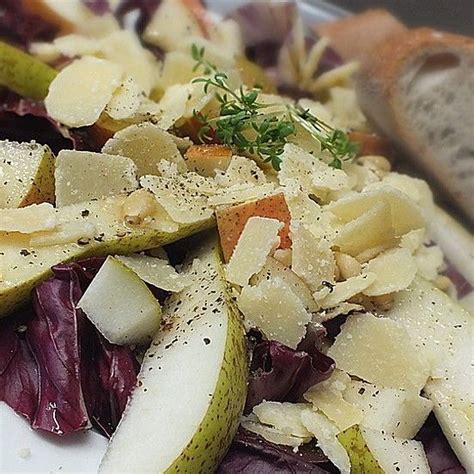 Radicchio Birnen Salat Mit Waln Ssen Und Parmesan Von Elanda Chefkoch