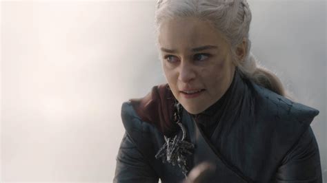 Game Of Thrones All The Times Daenerys Was The Mad Queen